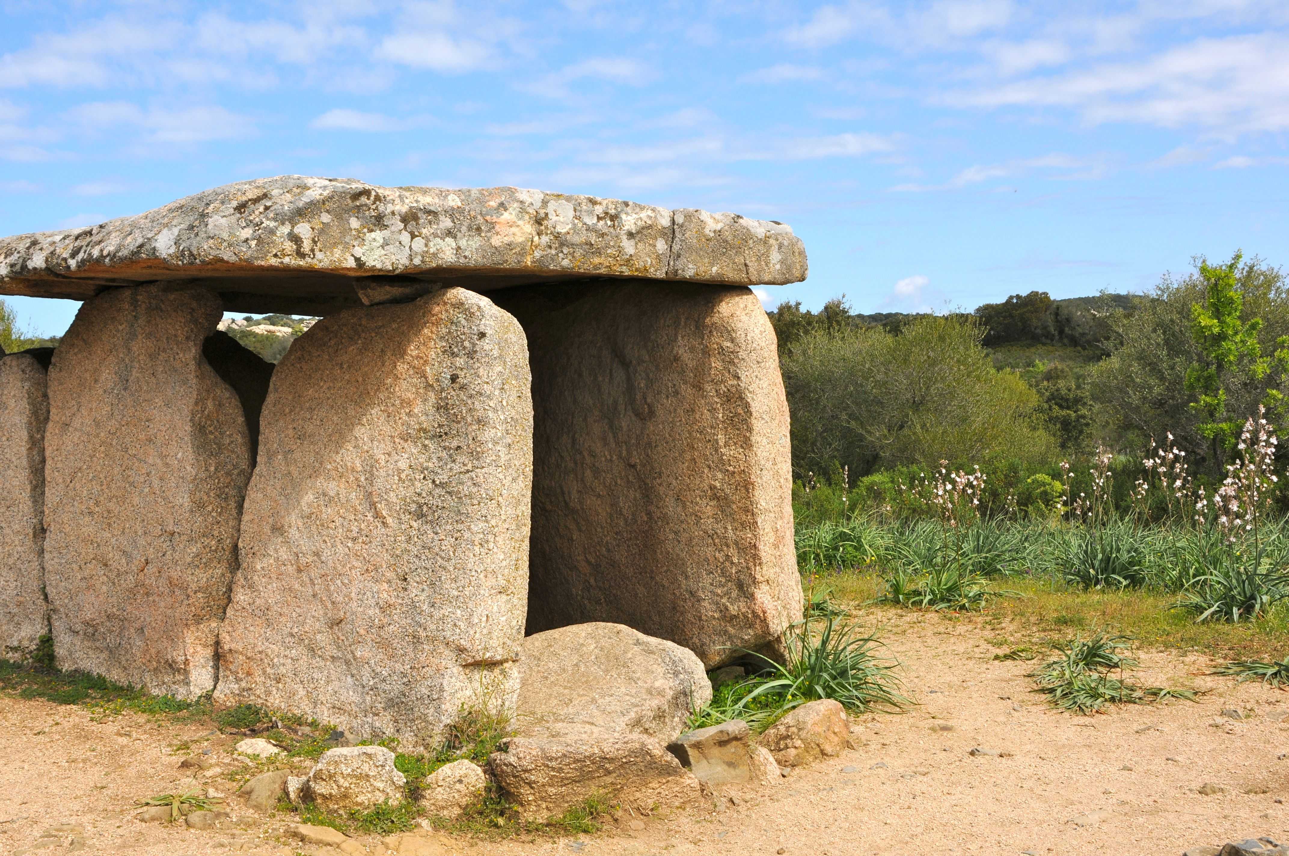 7 древних построек. загадки мегалитов | granite of science