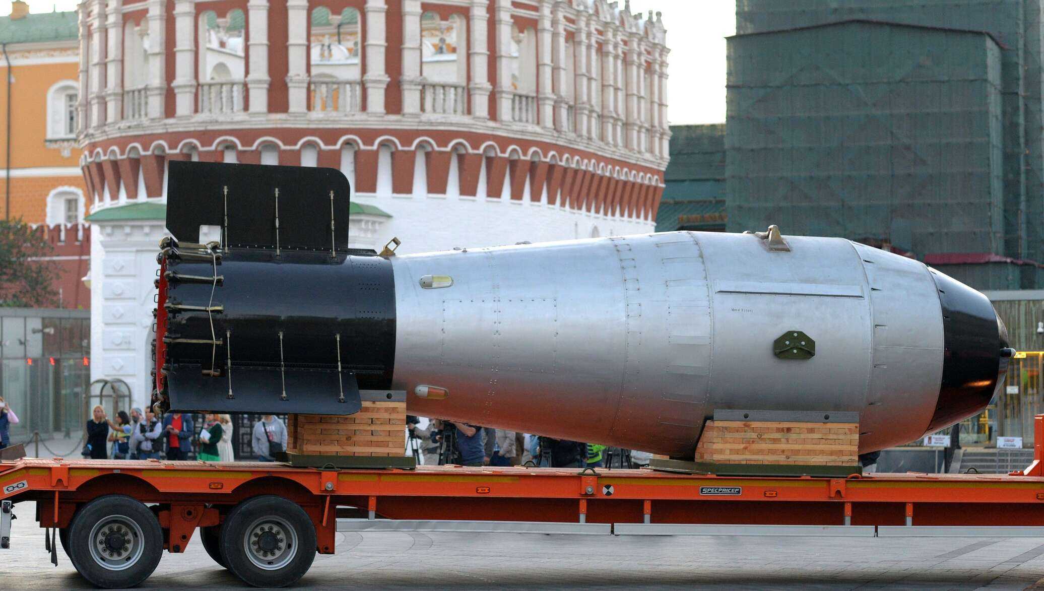 Топ-10 самых мощных атомных бомб в мире