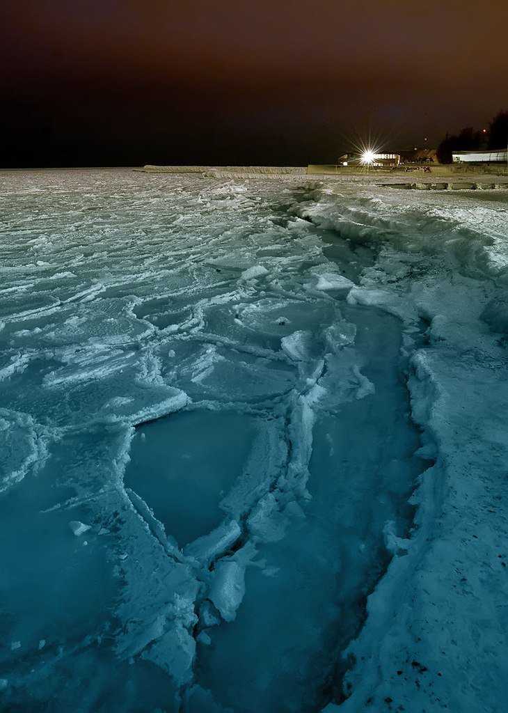 Почему море соленое? причины образования соленой воды в морях
