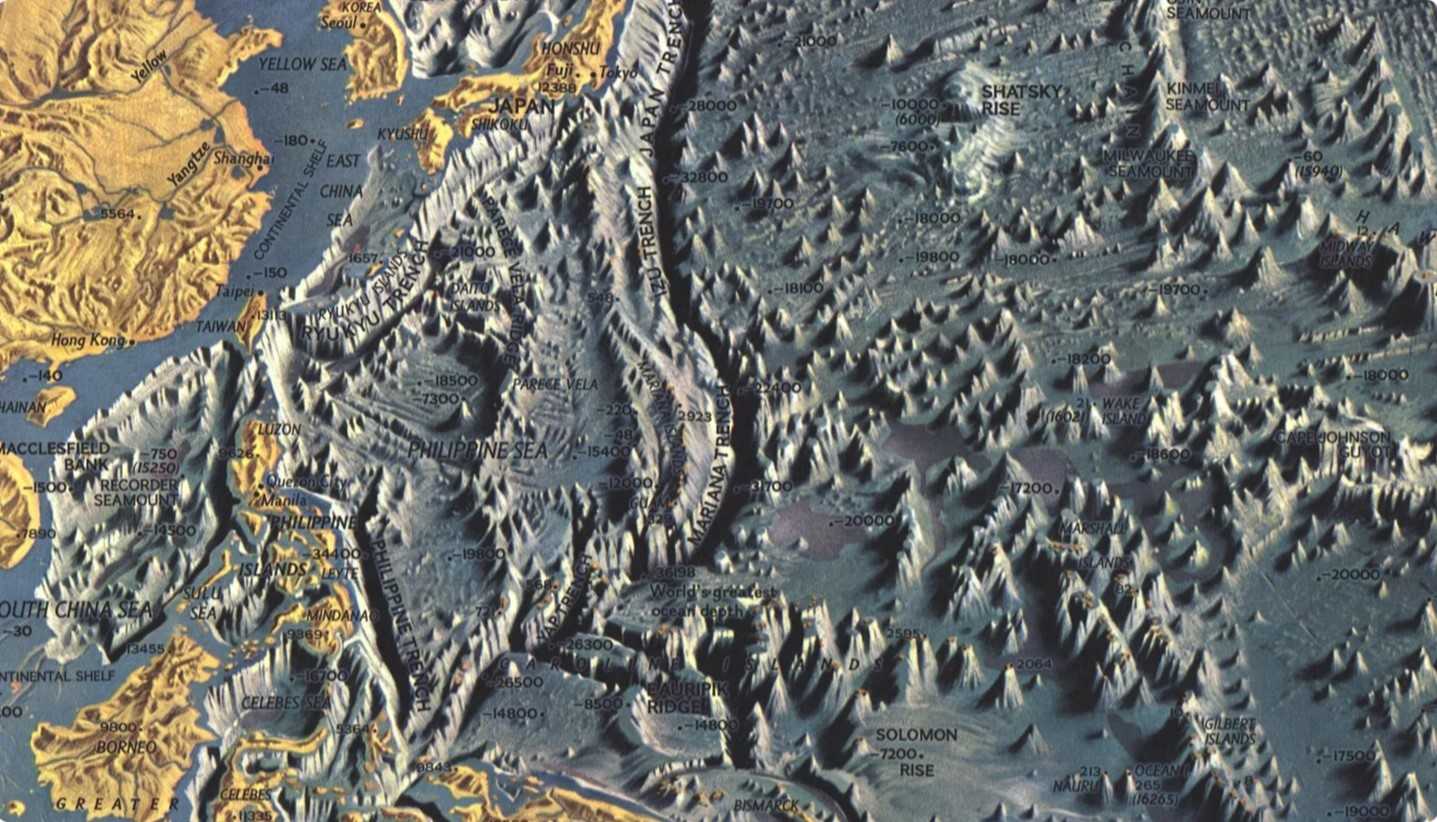 8 глубочайших морских впадин мира