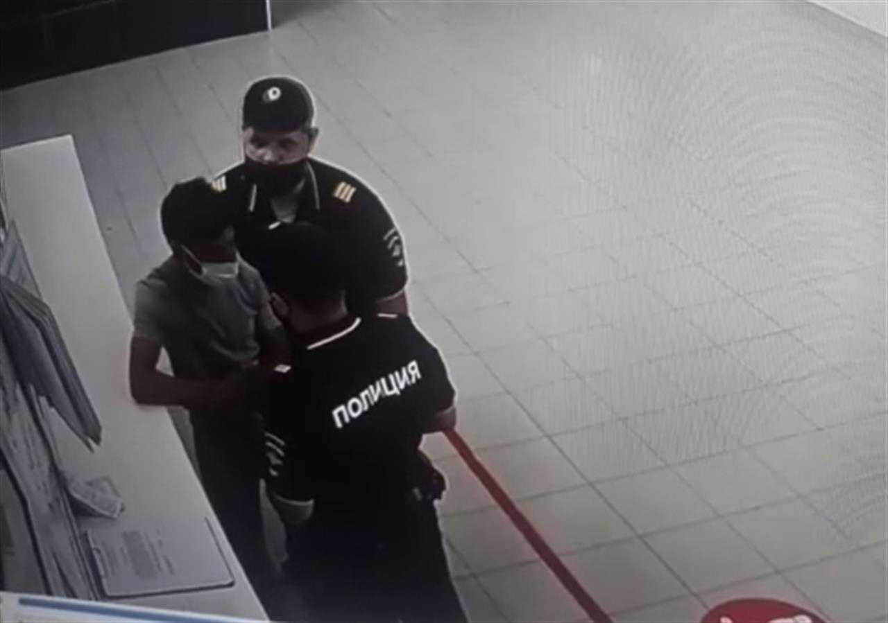 6 удивительных для россиян фактов о японской полиции, о которых рассказали жители токио - фокус внимания