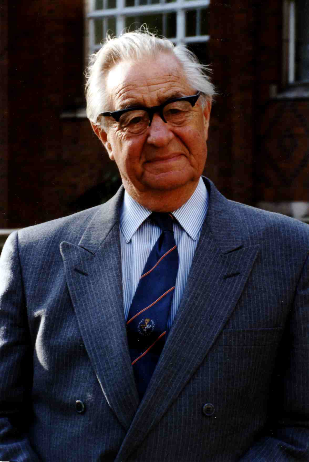 Джордж портер, барон портер из лудденхэма - abcdef.wiki